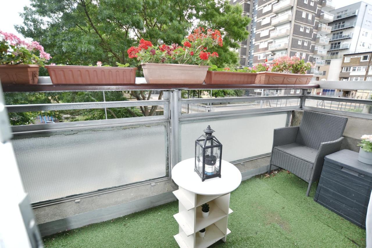 Garden Tower Flat Apartment London Bagian luar foto